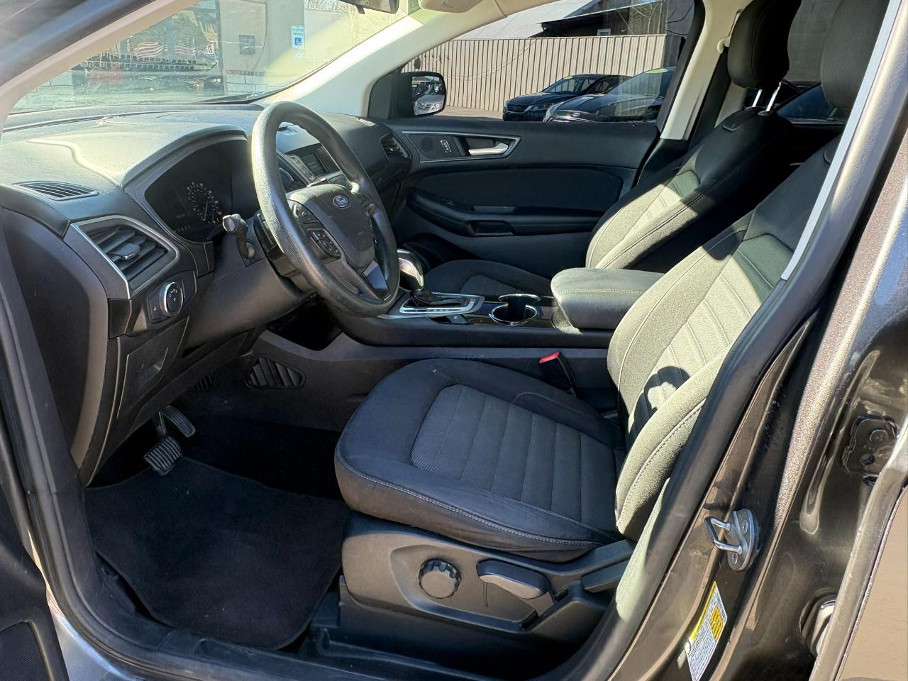 Ford Edge 4dr SE FWD 2016