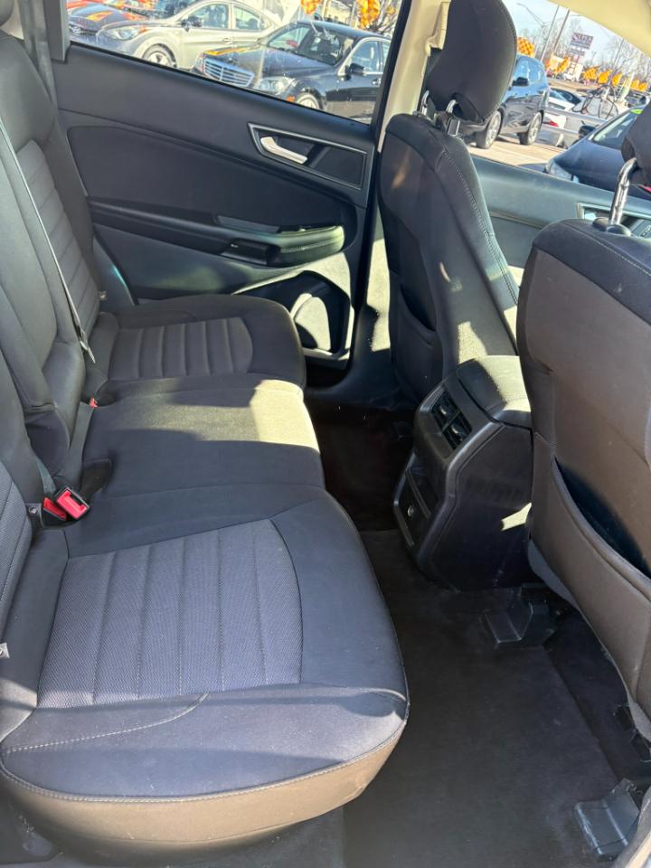 Ford Edge 4dr SE FWD 2016