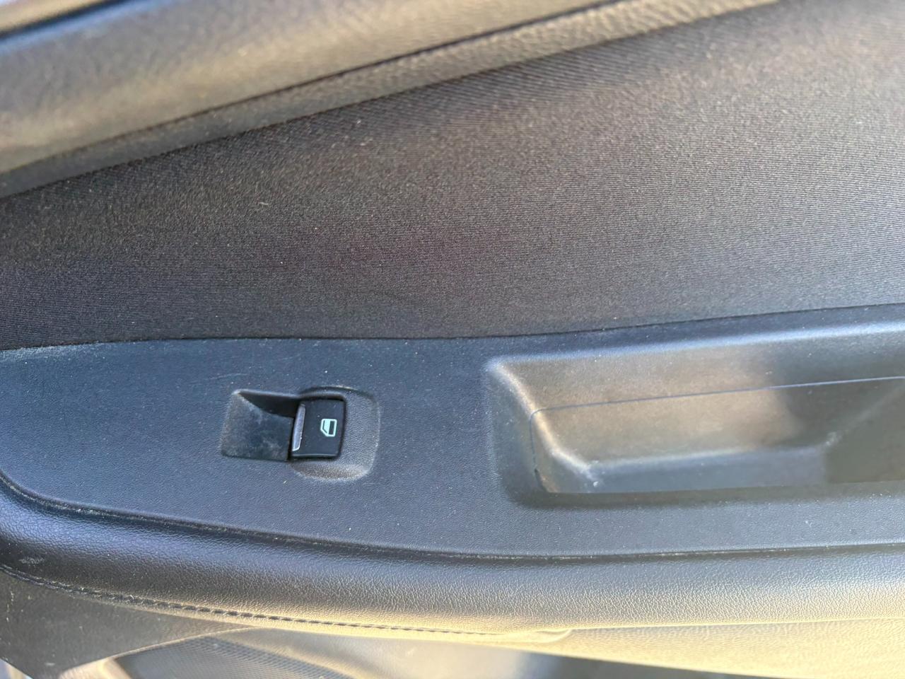 Ford Edge 4dr SE FWD 2016