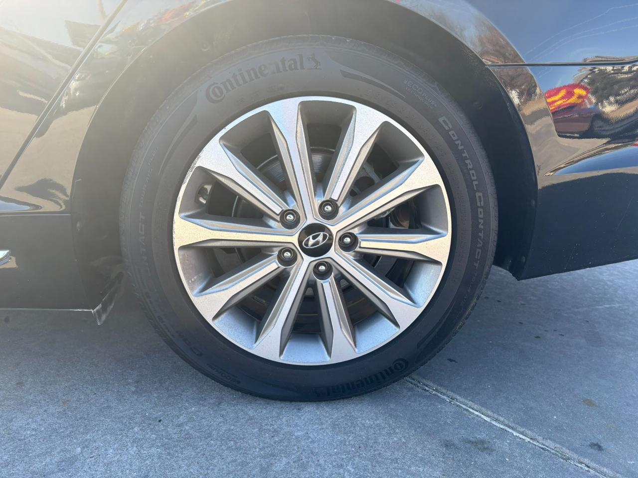 Hyundai Sonata 4dr Sdn 2.4L Limited 2016