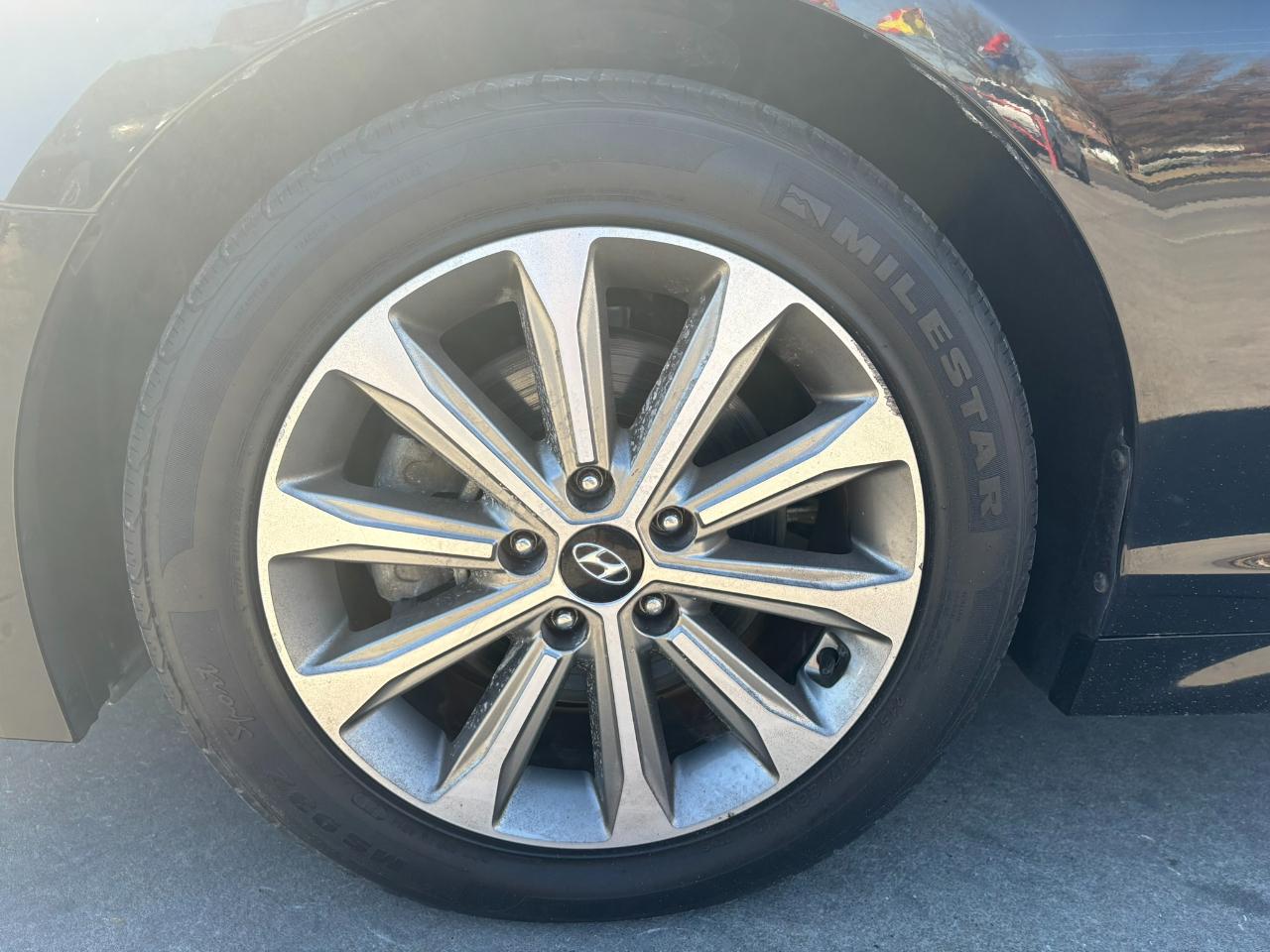 Hyundai Sonata 4dr Sdn 2.4L Limited 2016