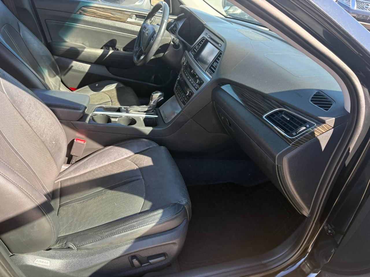 Hyundai Sonata 4dr Sdn 2.4L Limited 2016