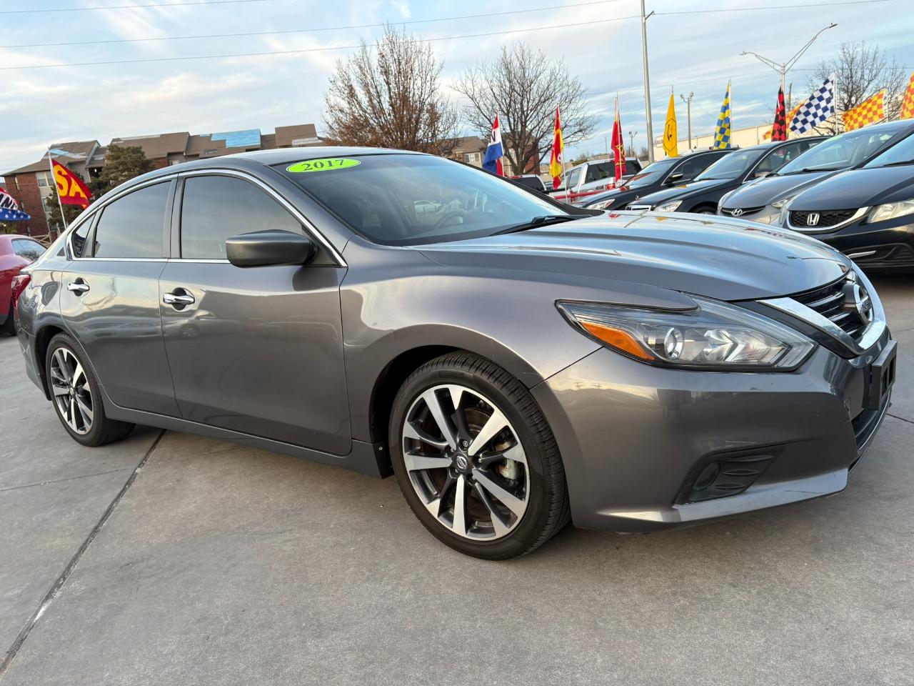 Nissan Altima 2.5 SR Sedan 2017