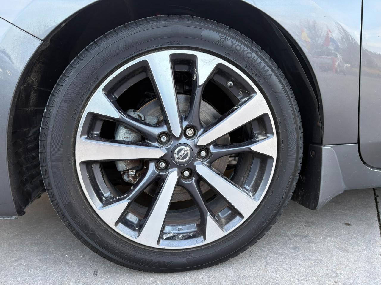 Nissan Altima 2.5 SR Sedan 2017