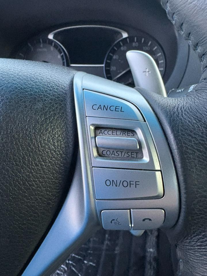 Nissan Altima 2.5 SR Sedan 2017