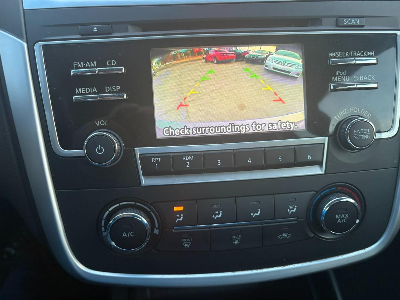 Nissan Altima 2.5 SR Sedan 2017