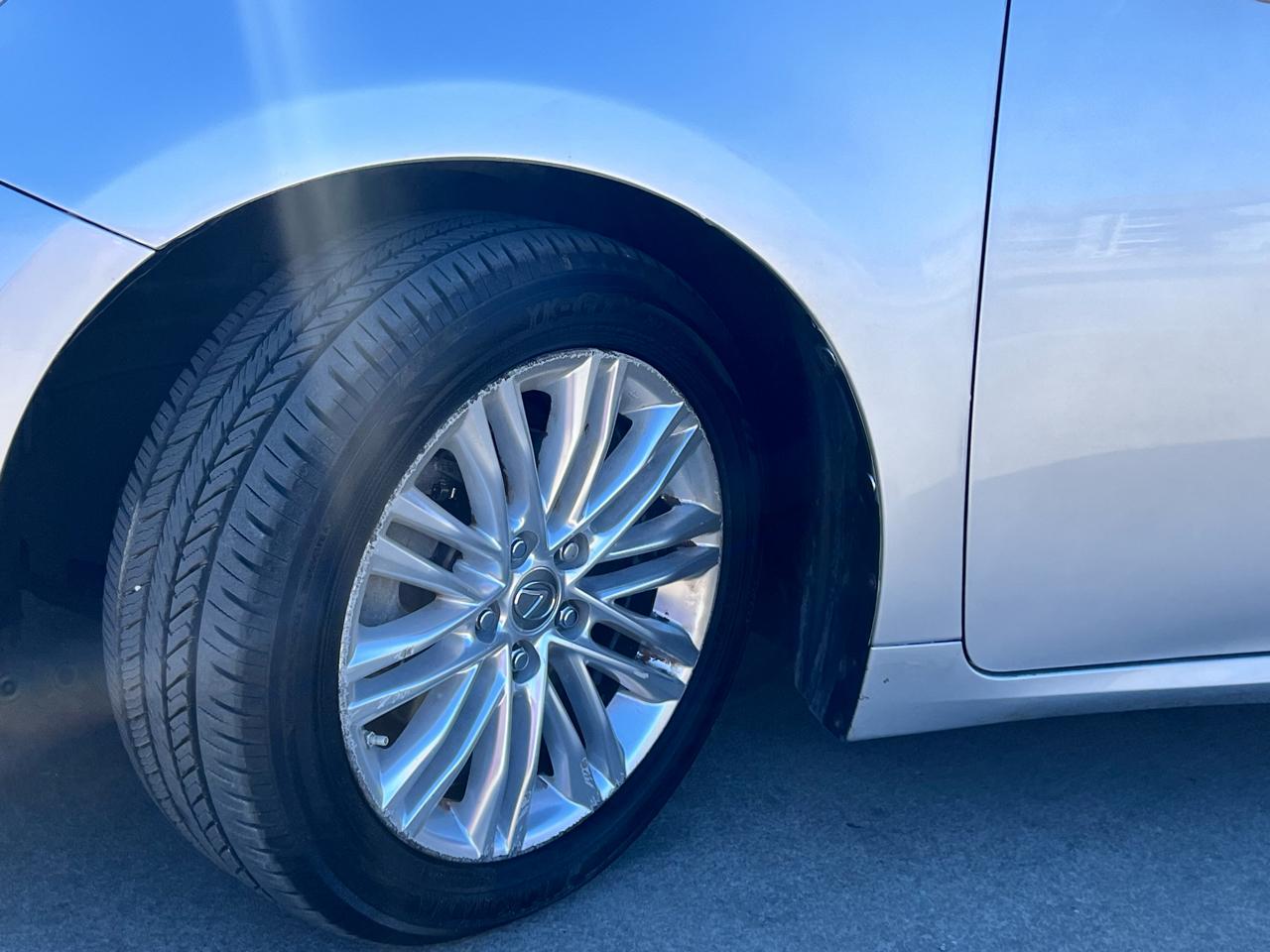 Lexus ES 350 4dr Sdn 2013