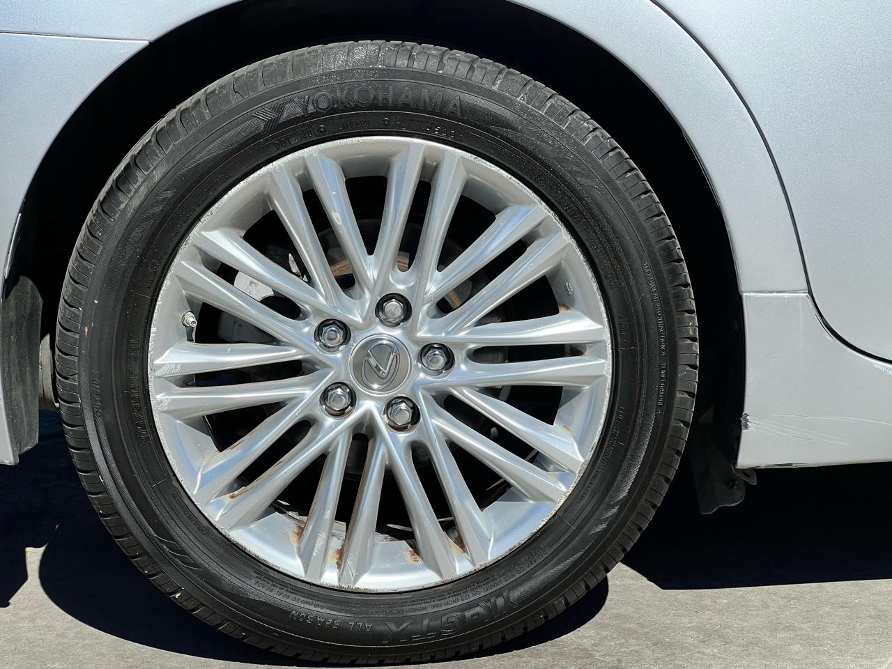 Lexus ES 350 4dr Sdn 2013