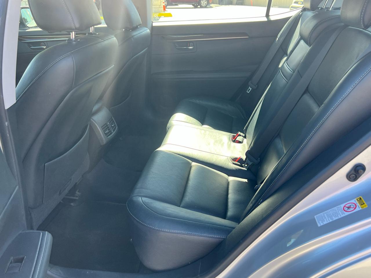 Lexus ES 350 4dr Sdn 2013