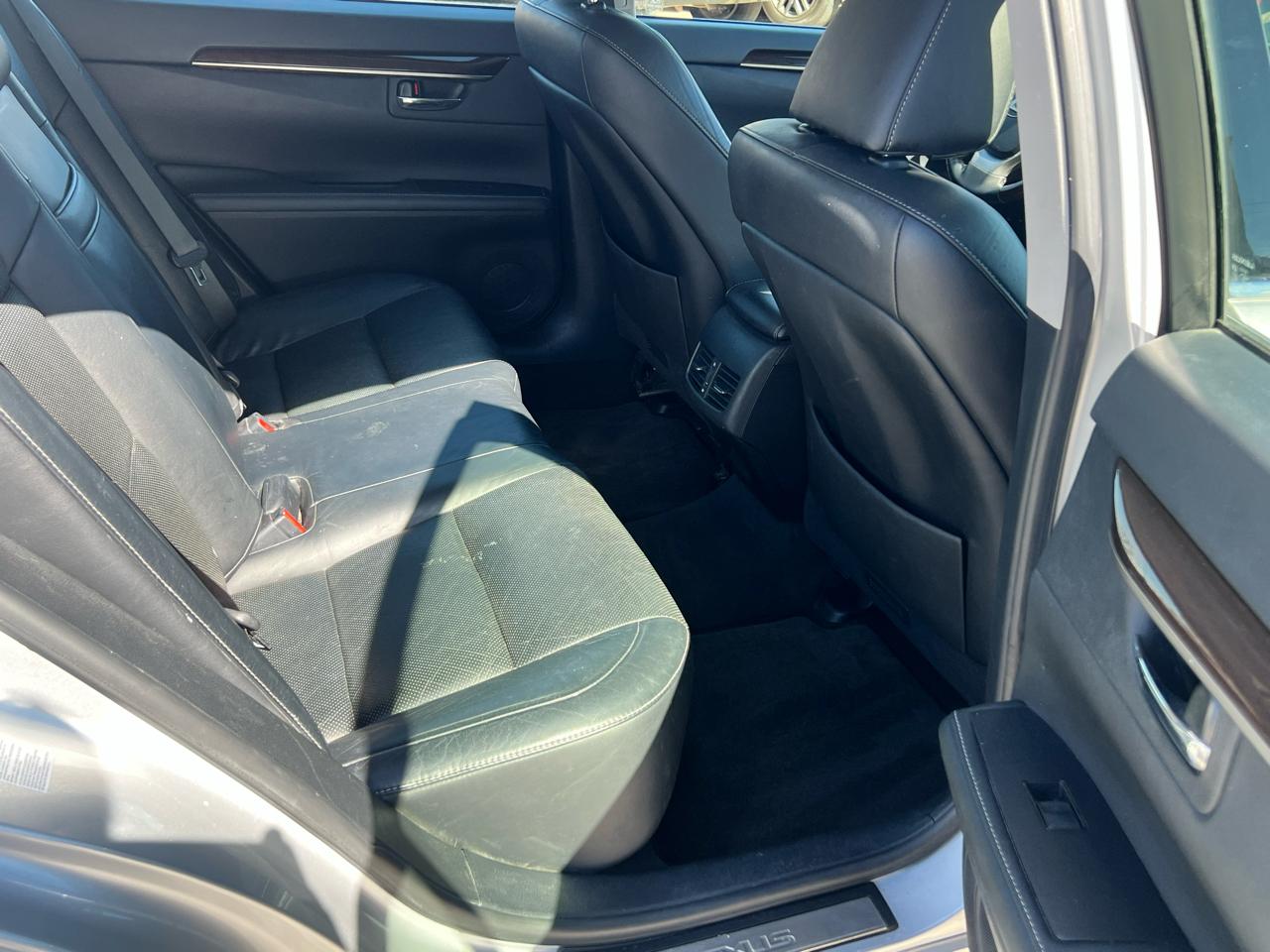 Lexus ES 350 4dr Sdn 2013