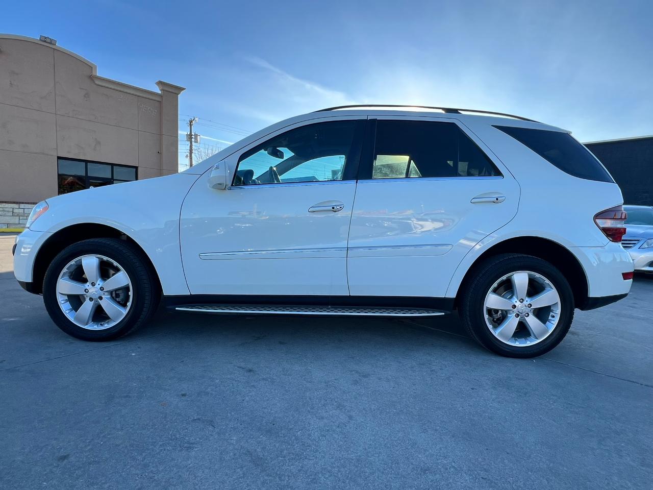 Mercedes-Benz M-Class 4MATIC 4dr ML 350 2010