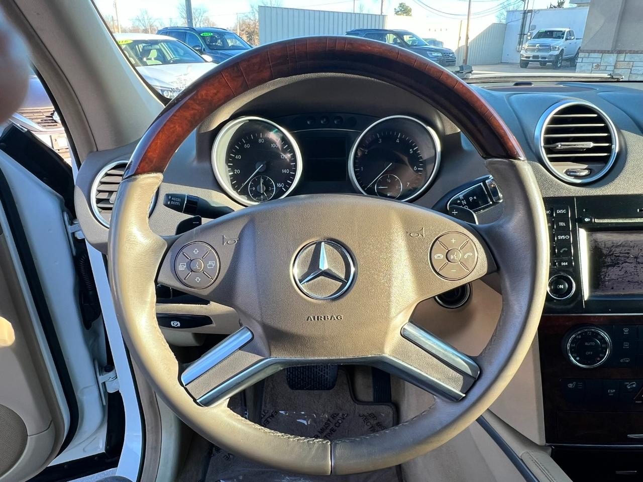 Mercedes-Benz M-Class 4MATIC 4dr ML 350 2010