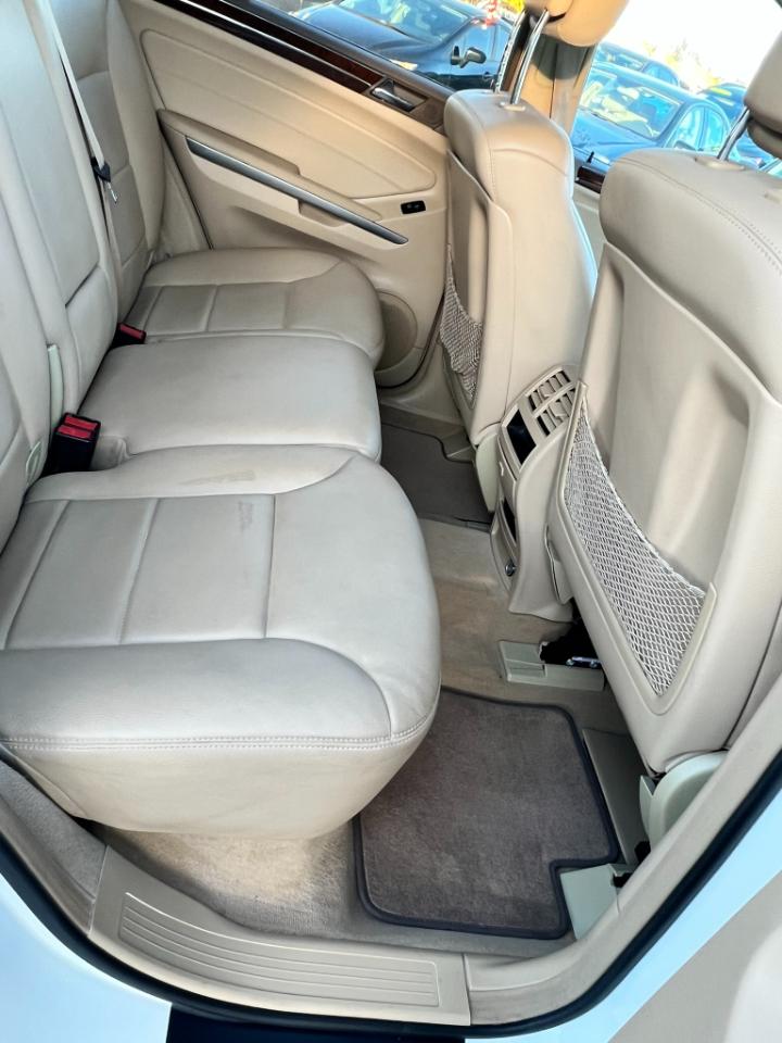 Mercedes-Benz M-Class 4MATIC 4dr ML 350 2010