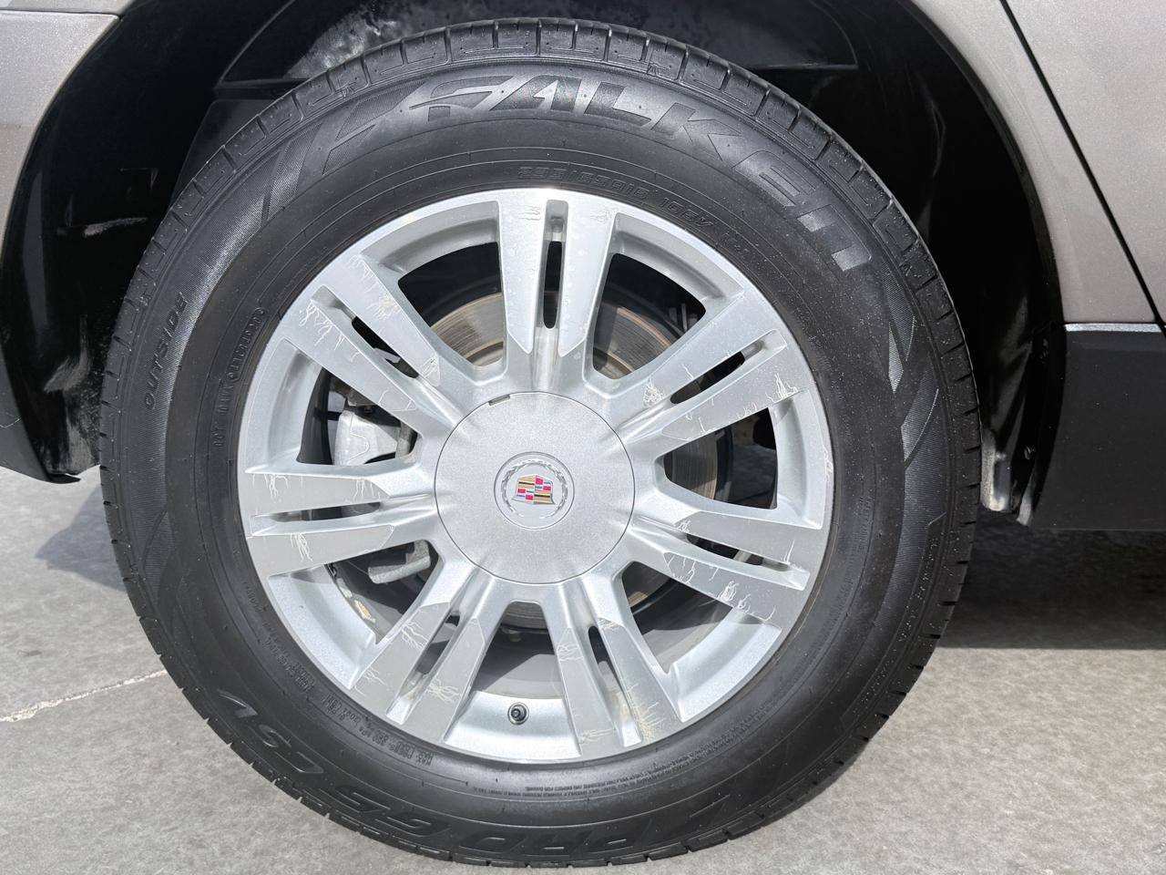 Cadillac SRX FWD 4dr Luxury Collection 2011