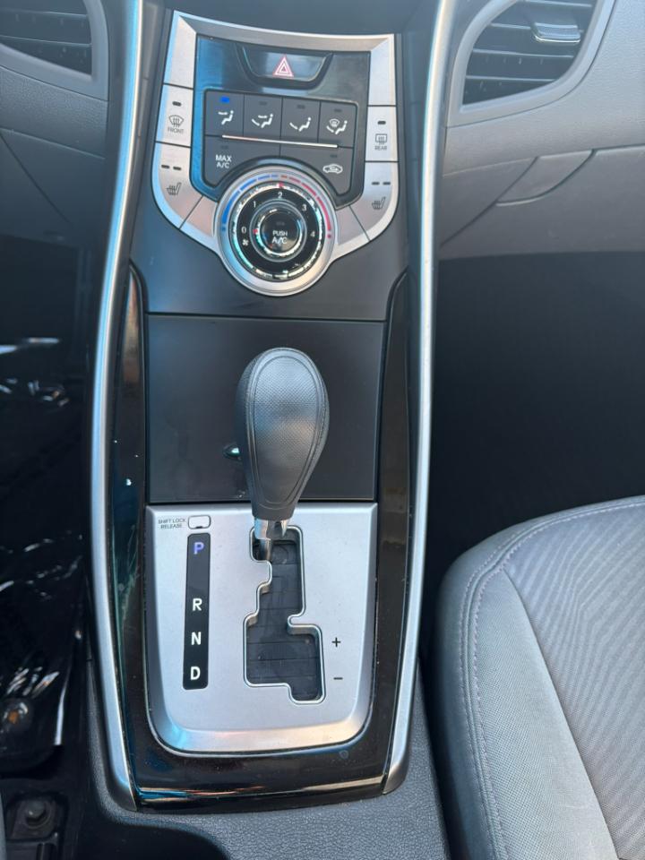 Hyundai Elantra 4dr Sdn Auto GLS (Alabama Plant) 2013