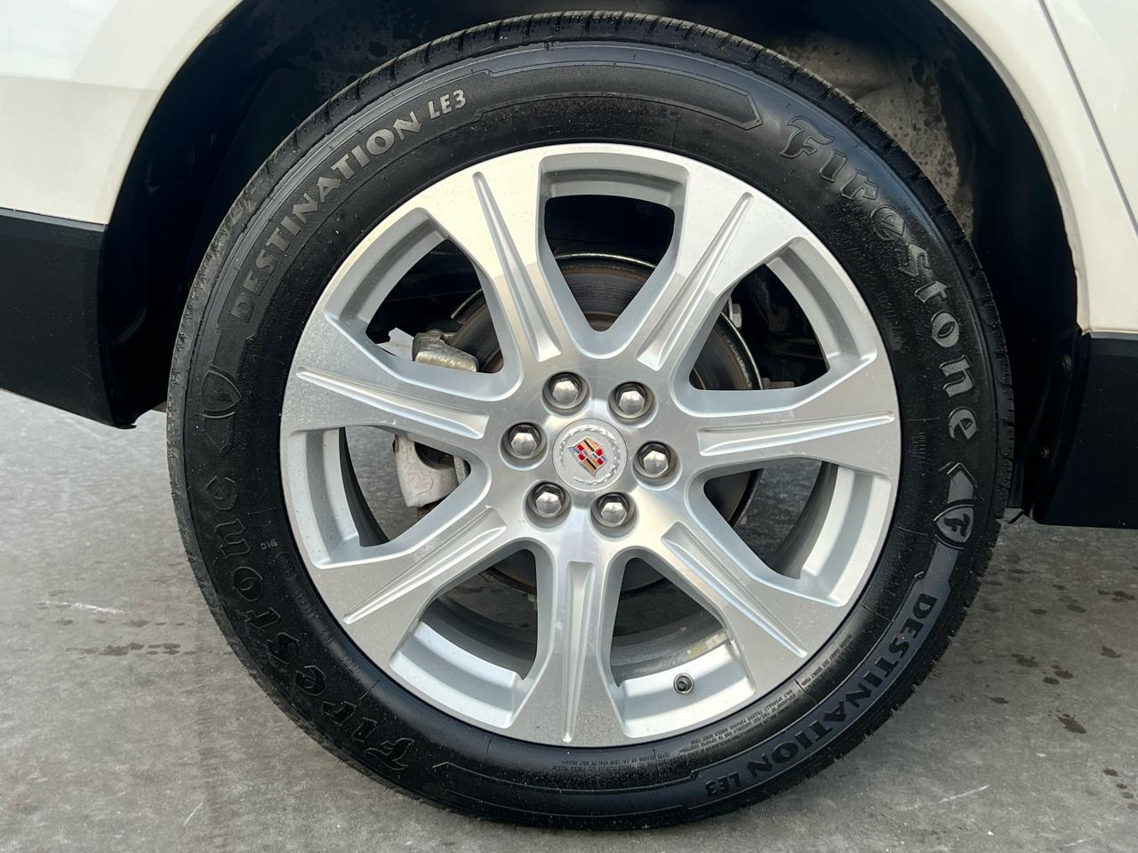 Cadillac SRX FWD 4dr Premium Collection 2013