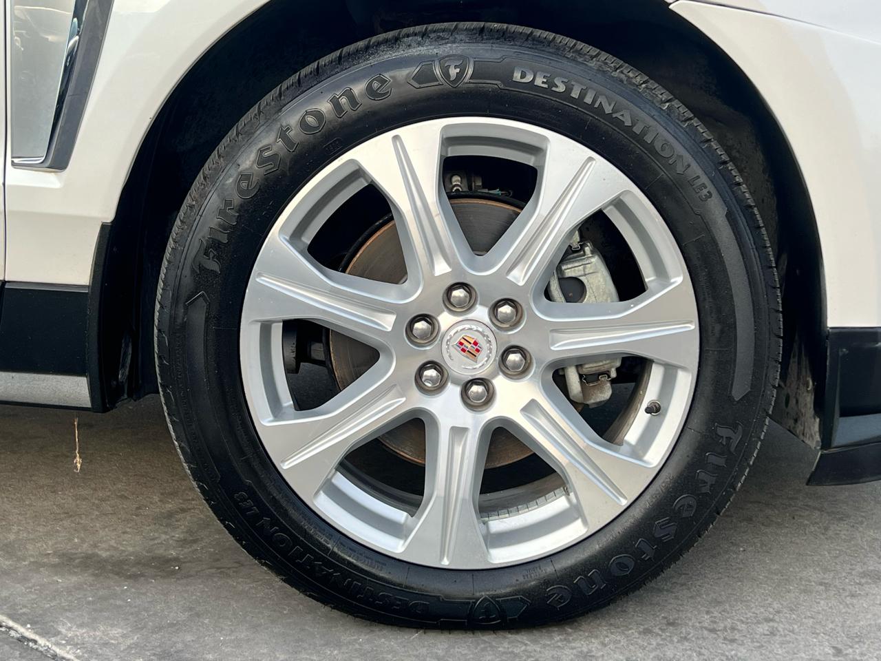 Cadillac SRX FWD 4dr Premium Collection 2013