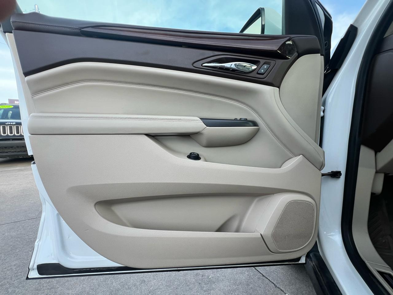 Cadillac SRX FWD 4dr Premium Collection 2013