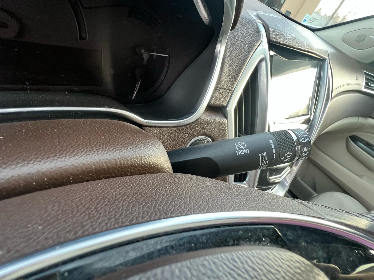 Cadillac SRX FWD 4dr Premium Collection 2013