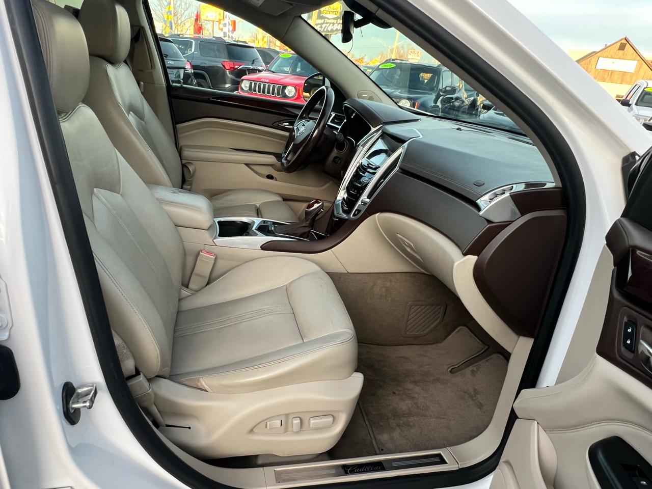 Cadillac SRX FWD 4dr Premium Collection 2013