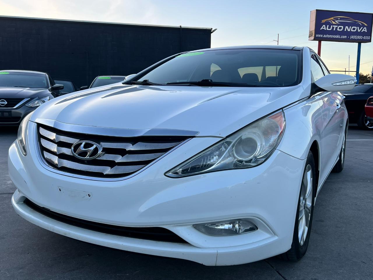 Hyundai Sonata 4dr Sdn 2.4L Auto Limited 2012