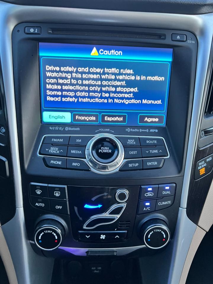 Hyundai Sonata 4dr Sdn 2.4L Auto Limited 2012