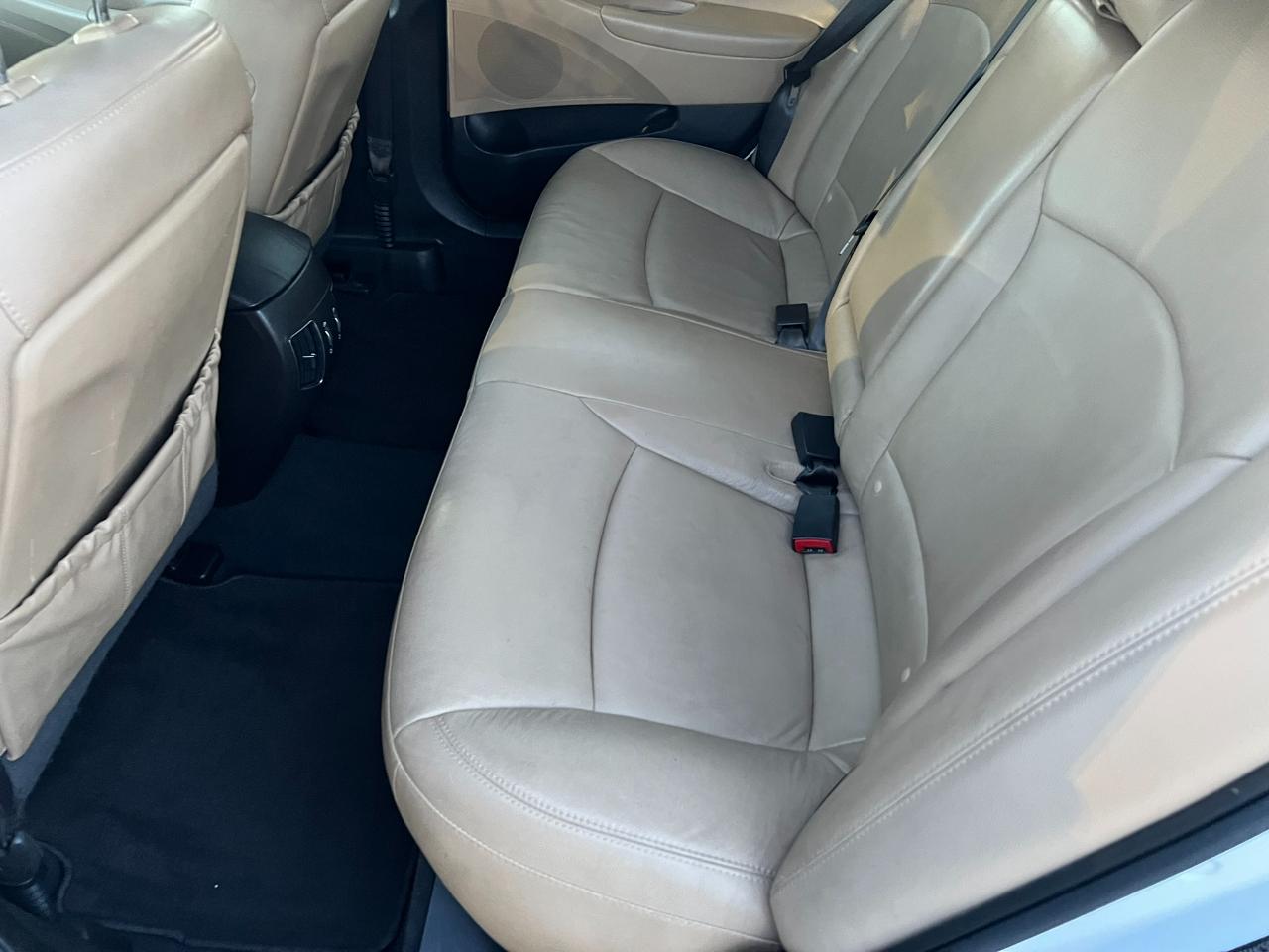 Hyundai Sonata 4dr Sdn 2.4L Auto Limited 2012