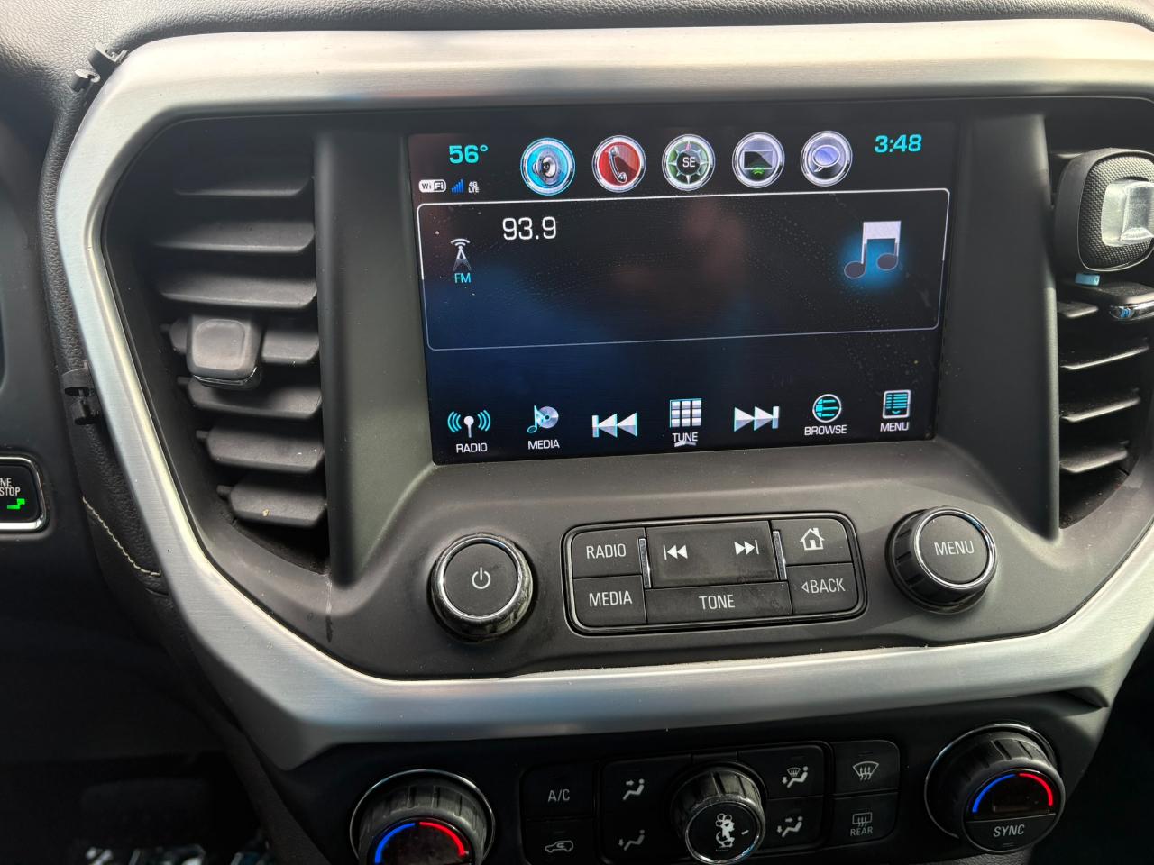 GMC Acadia FWD 4dr SLT w/SLT-1 2018