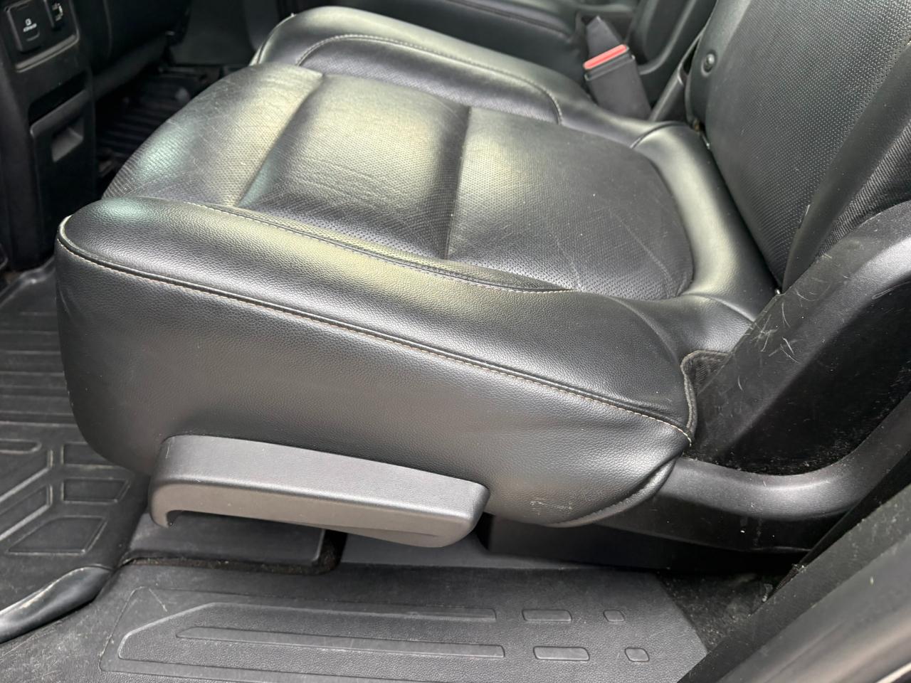 GMC Acadia FWD 4dr SLT w/SLT-1 2018