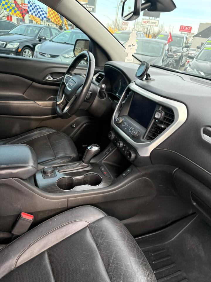 GMC Acadia FWD 4dr SLT w/SLT-1 2018