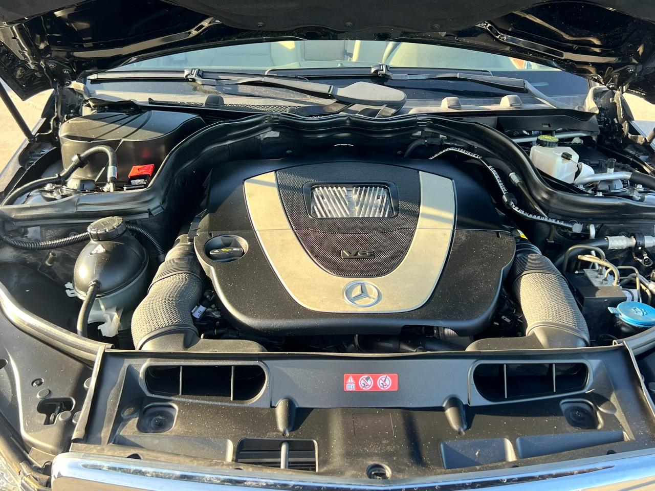 Mercedes-Benz C-Class 4dr Sdn C 300 Luxury RWD 2010