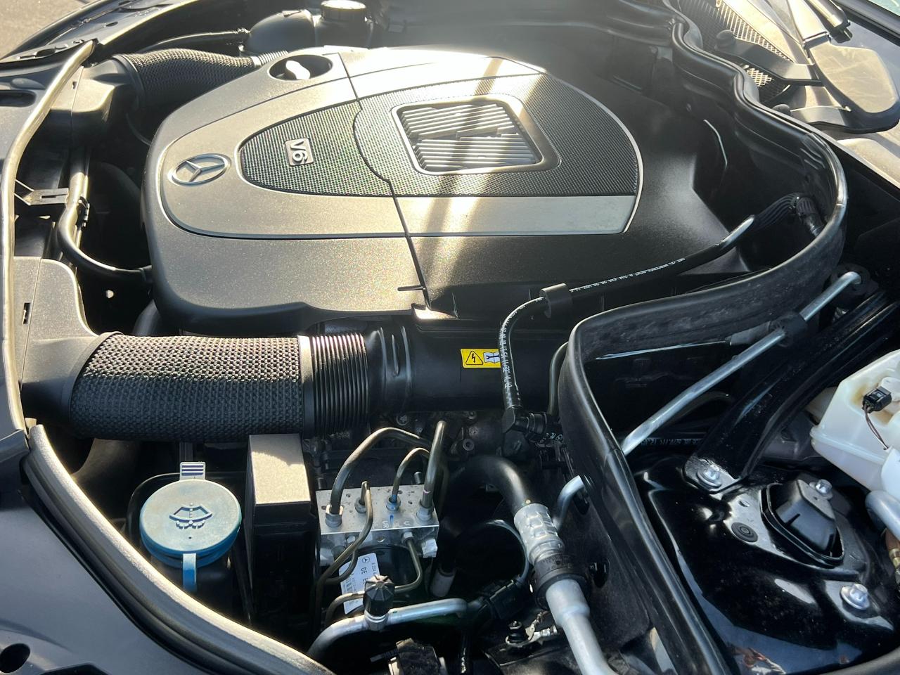 Mercedes-Benz C-Class 4dr Sdn C 300 Luxury RWD 2010