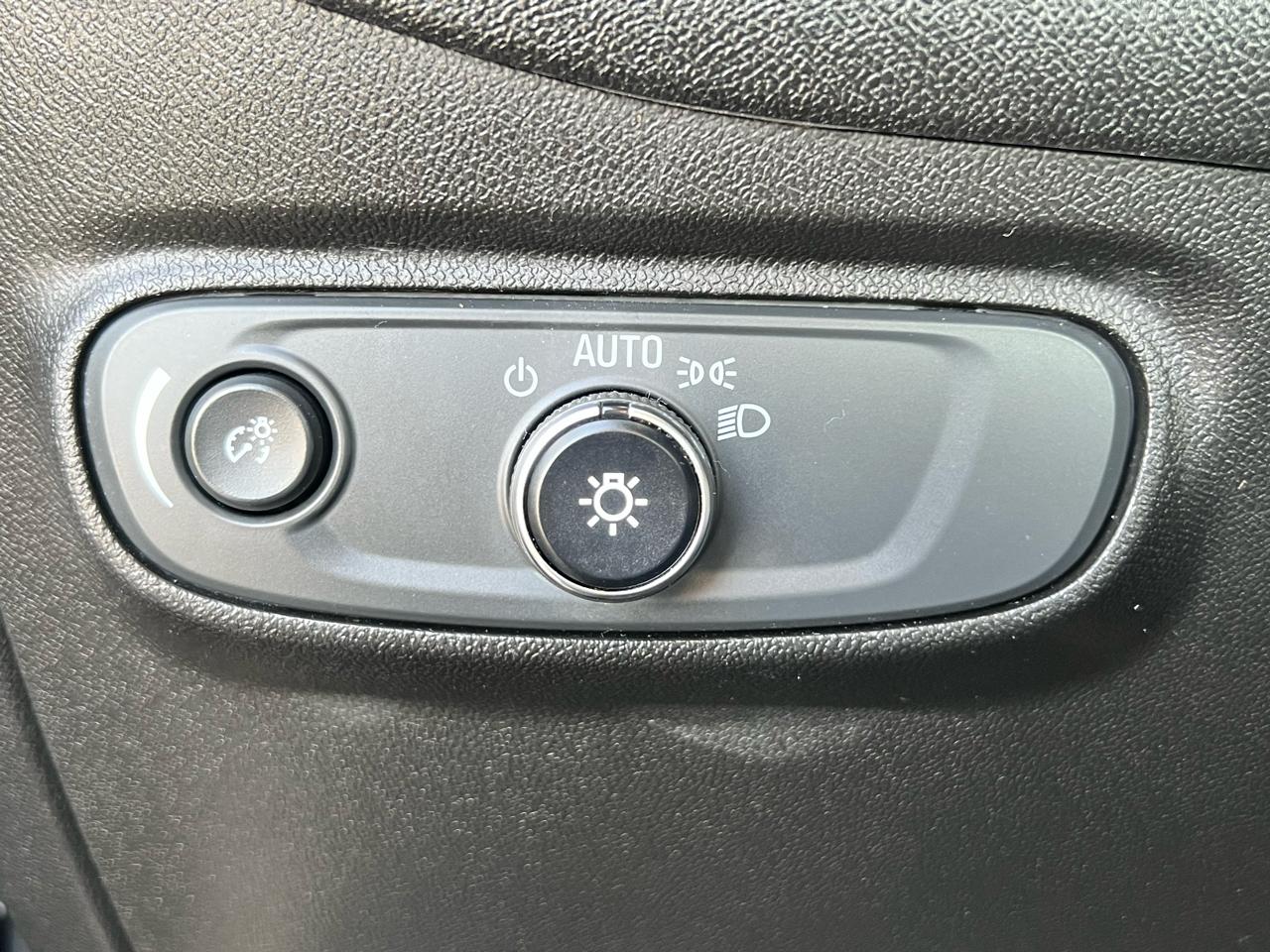 Chevrolet Equinox FWD 4dr LS w/1LS 2020