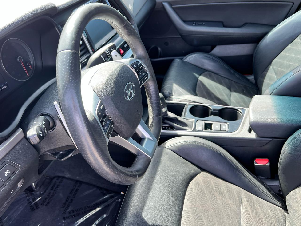 Hyundai Sonata Sport 2.4L 2019