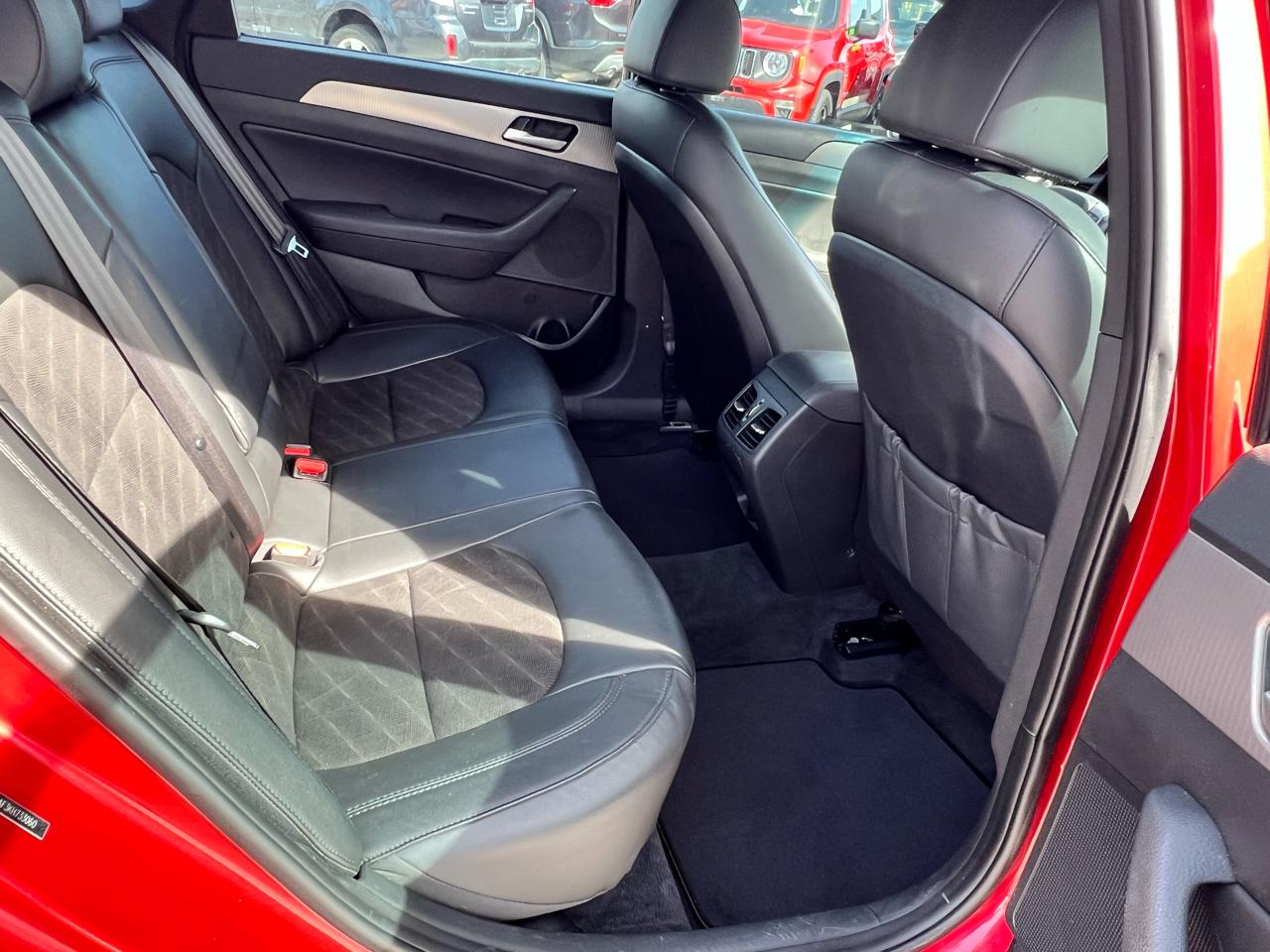 Hyundai Sonata Sport 2.4L 2019