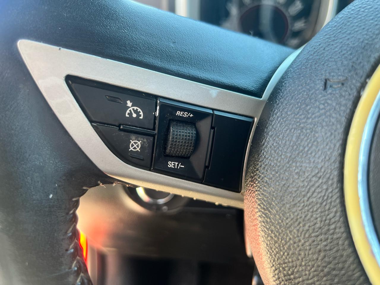 Chevrolet Camaro 2dr Cpe 2LT 2010