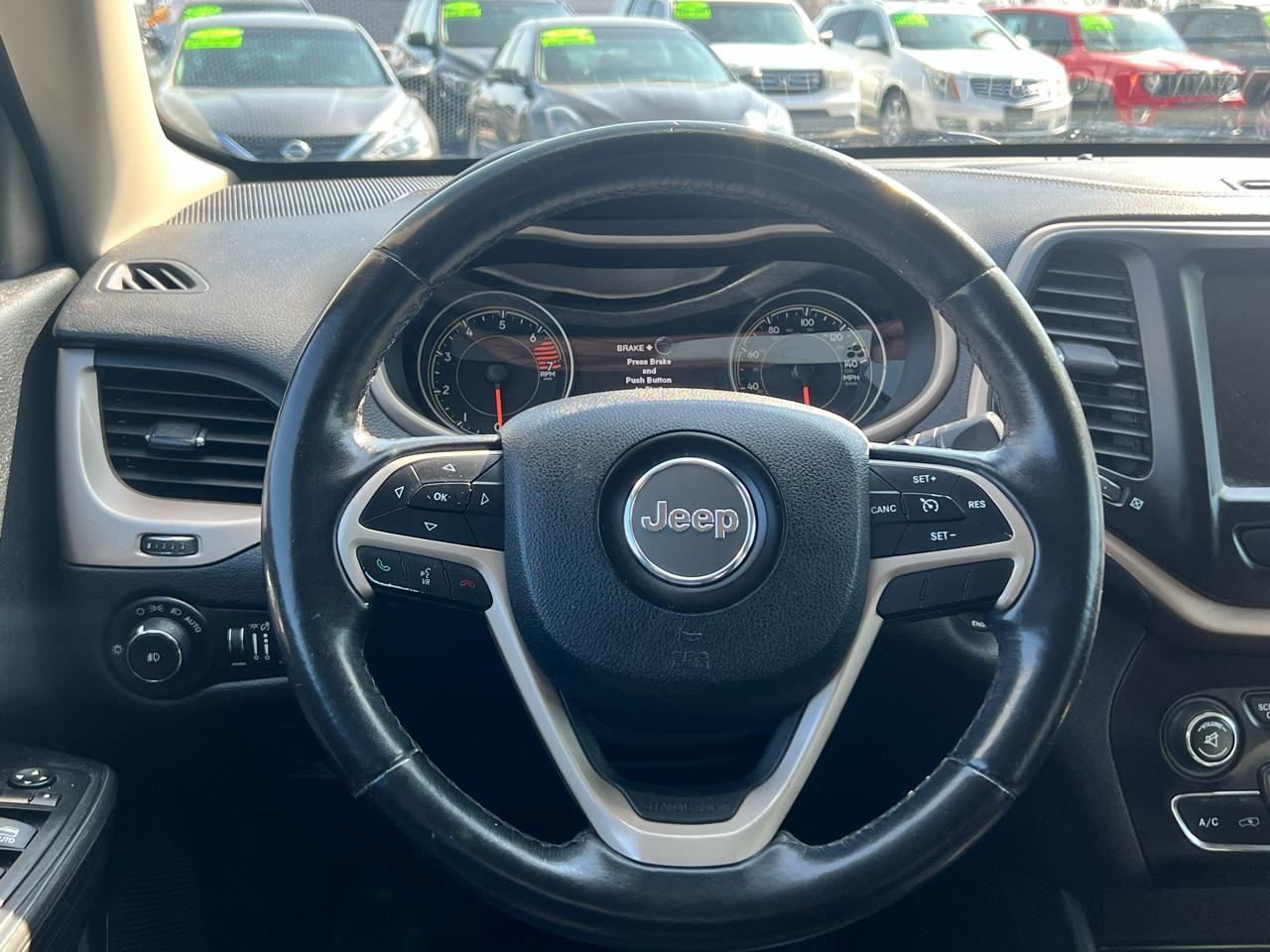 Jeep Cherokee FWD 4dr Limited 2016