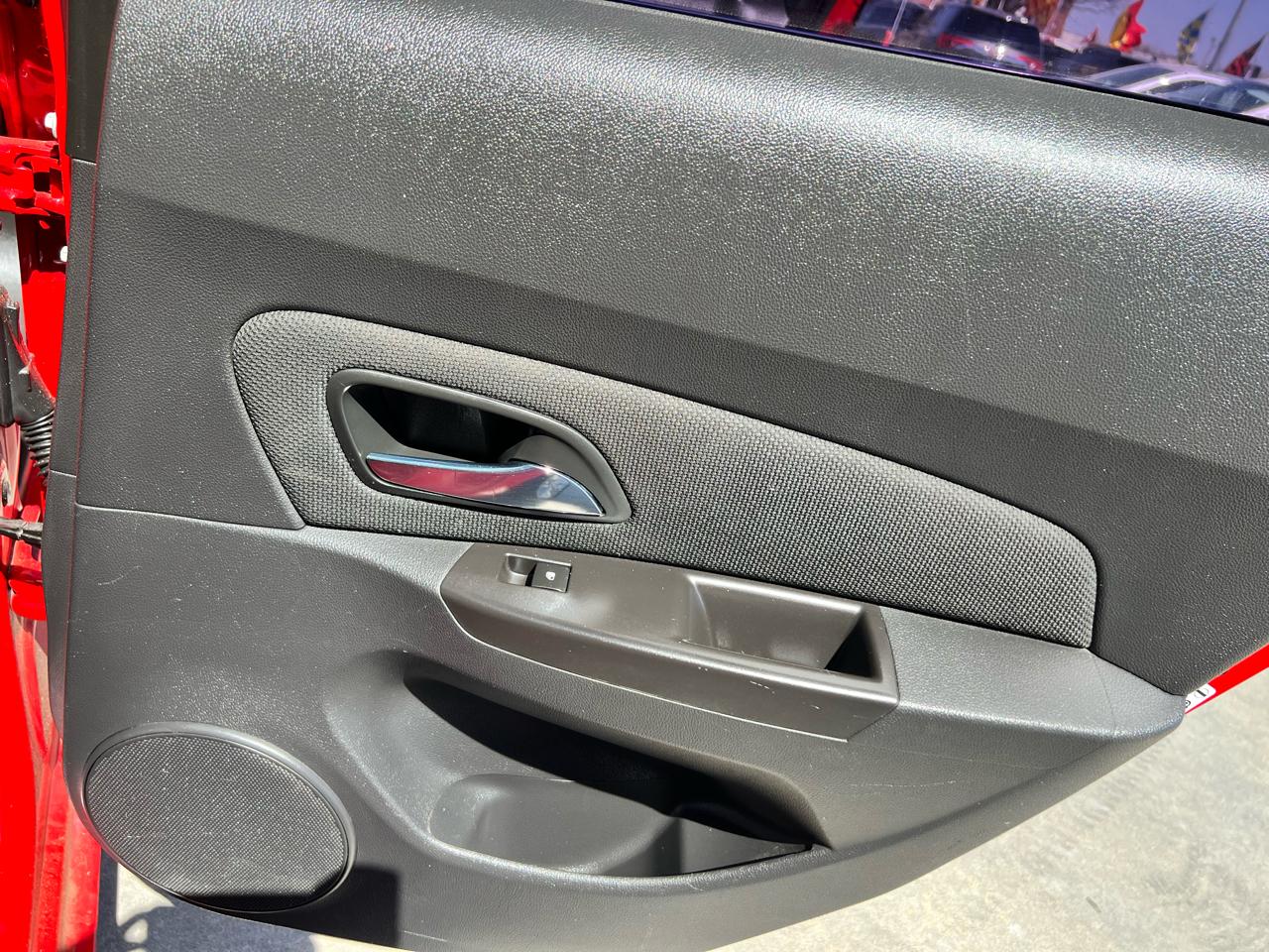 Chevrolet Cruze Limited 4dr Sdn Auto LT w/2LT 2016