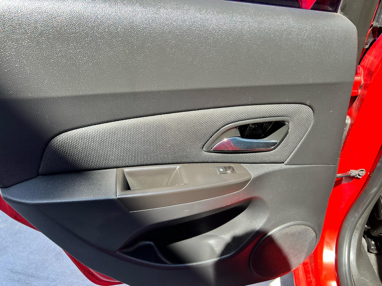 Chevrolet Cruze Limited 4dr Sdn Auto LT w/2LT 2016