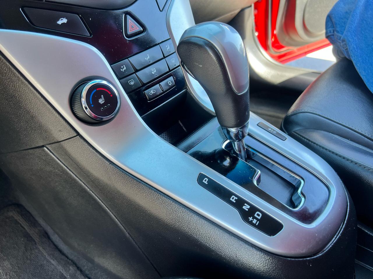 Chevrolet Cruze Limited 4dr Sdn Auto LT w/2LT 2016