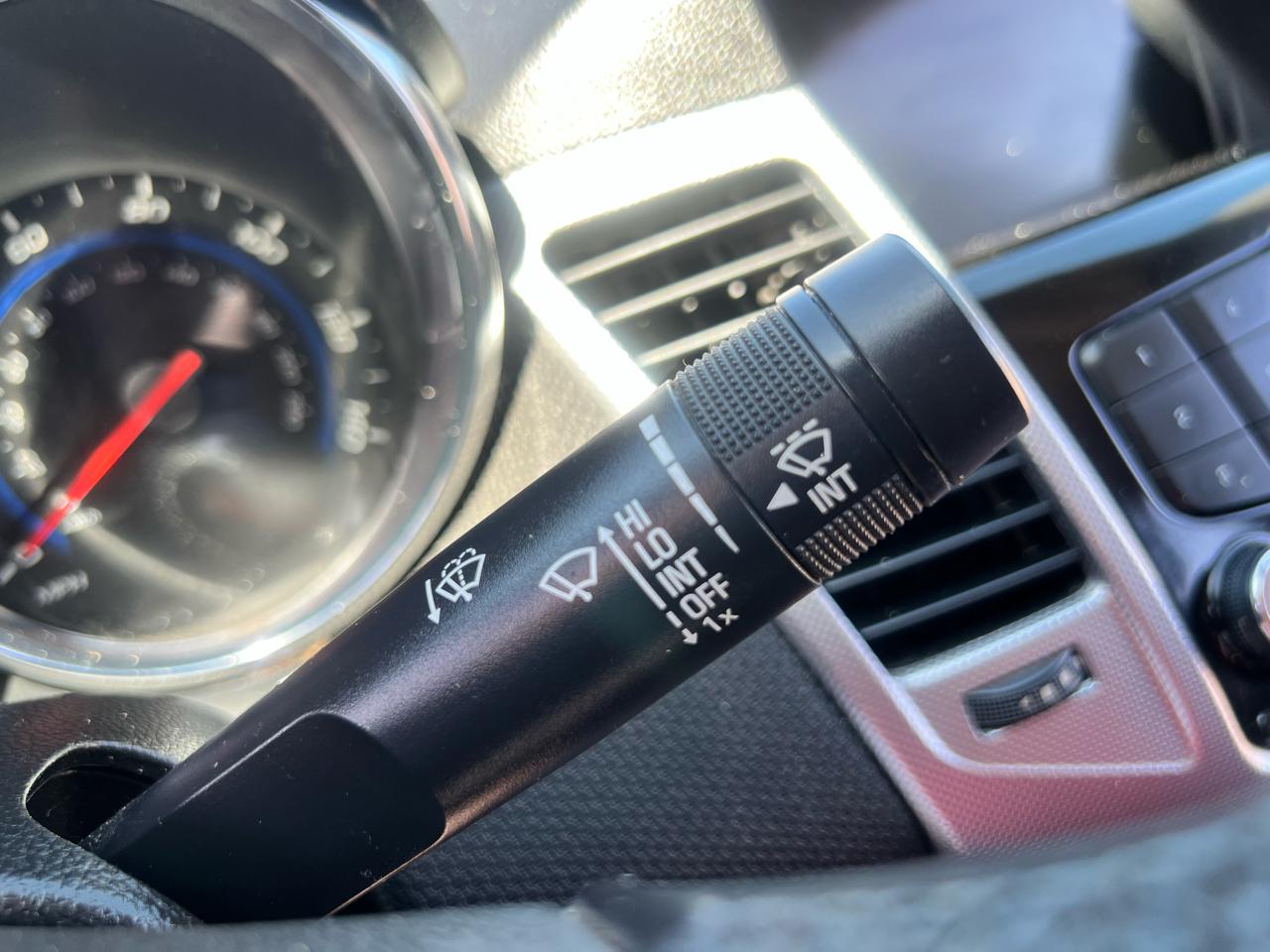 Chevrolet Cruze Limited 4dr Sdn LTZ 2016