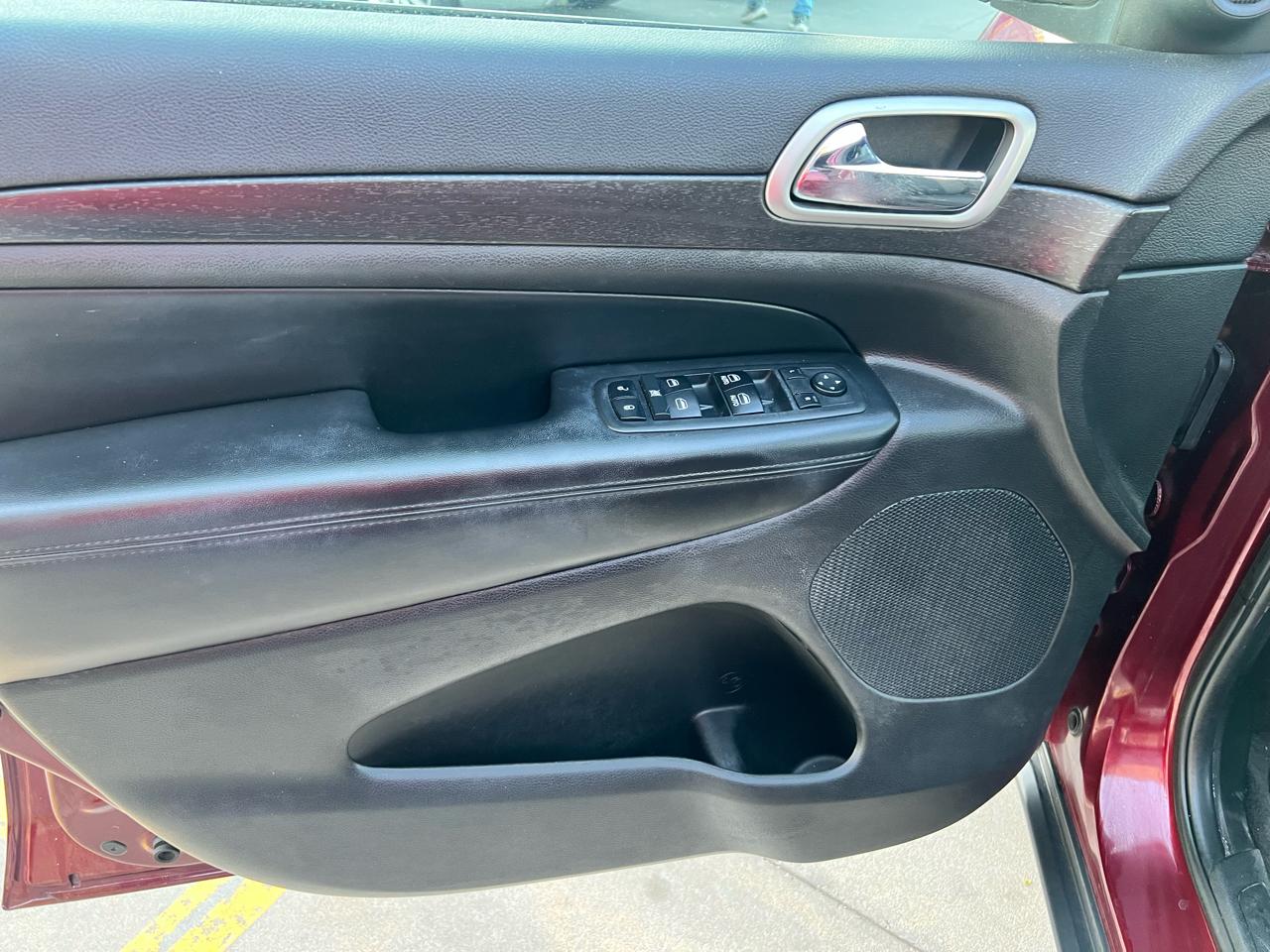 Jeep Grand Cherokee Laredo E 4x2 *Ltd Avail* 2018