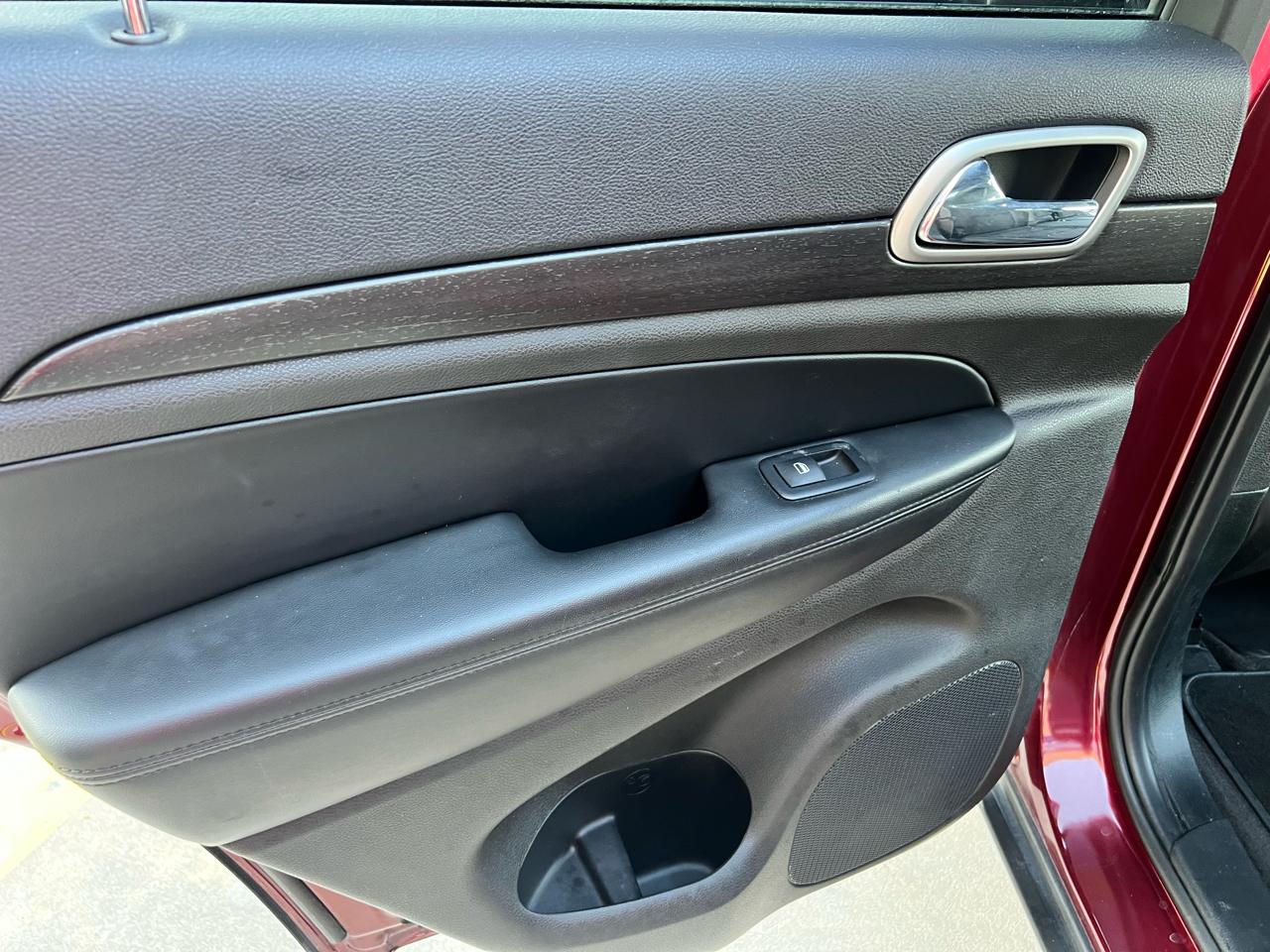 Jeep Grand Cherokee Laredo E 4x2 *Ltd Avail* 2018