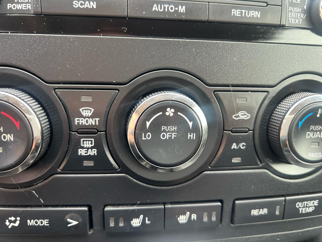 Mazda CX-9 FWD 4dr Touring 2011