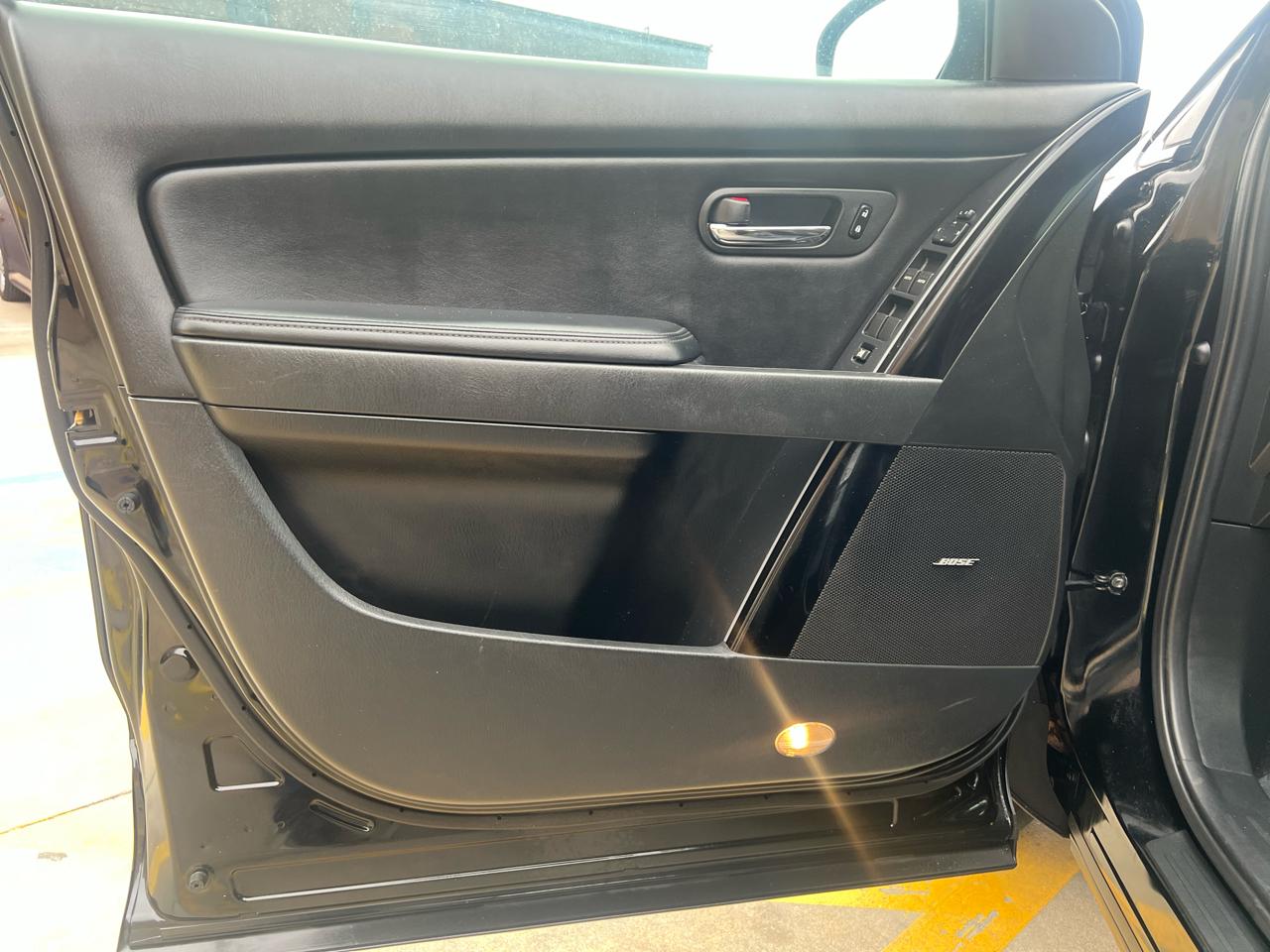 Mazda CX-9 FWD 4dr Touring 2011