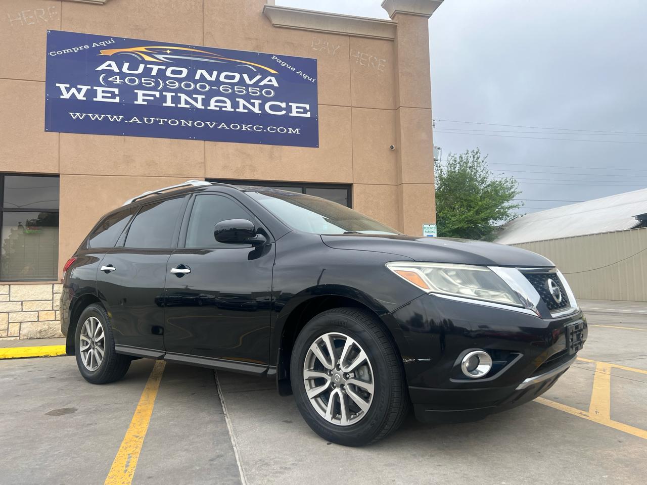 Nissan Pathfinder 4WD 4dr Platinum 2015