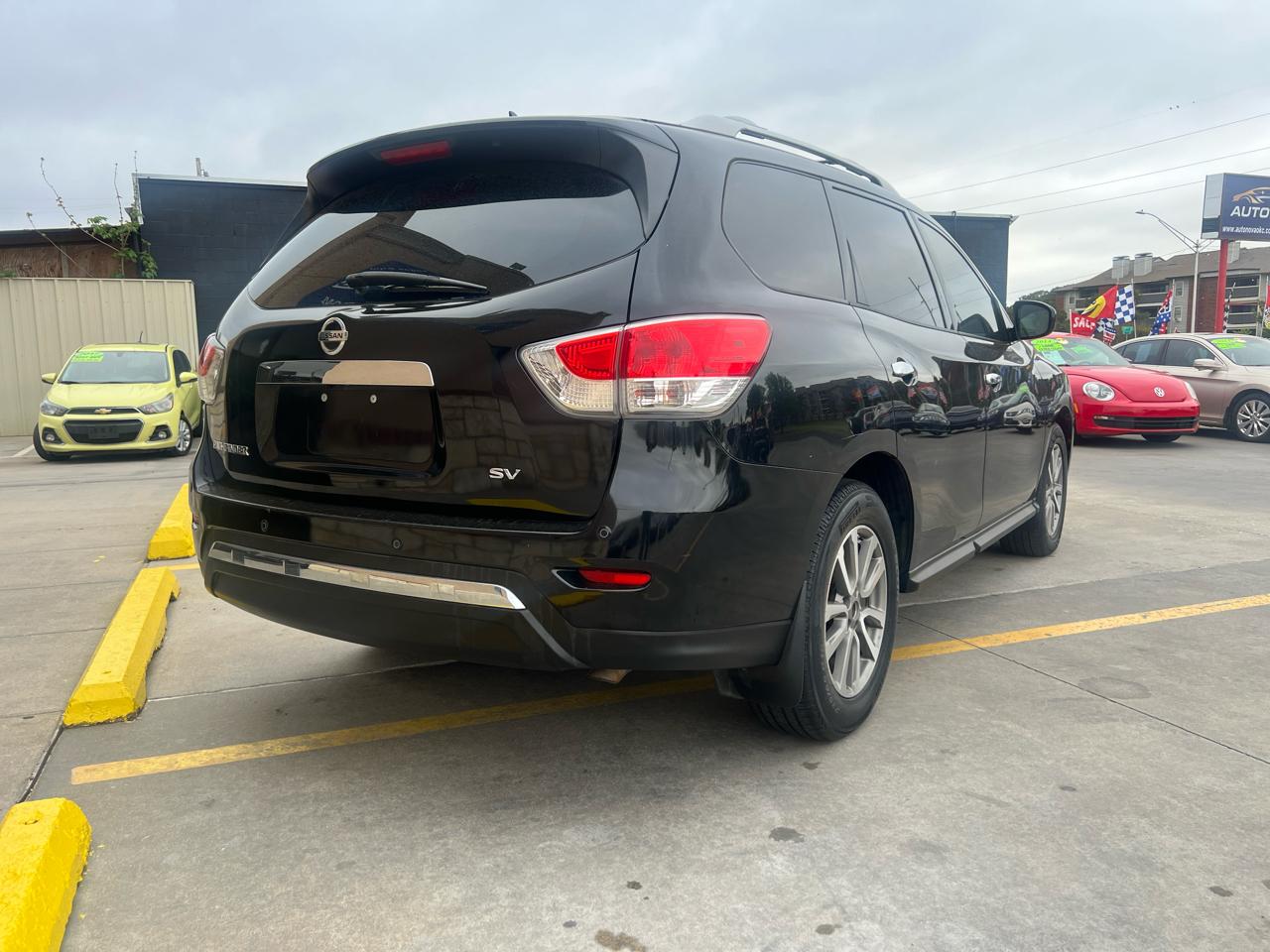 Nissan Pathfinder 4WD 4dr Platinum 2015