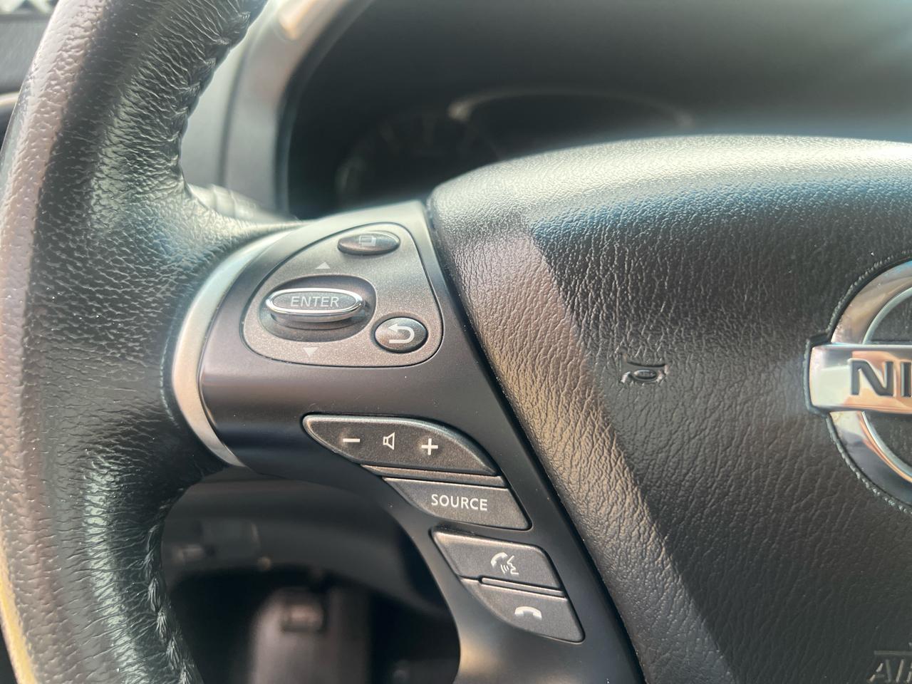 Nissan Pathfinder 4WD 4dr Platinum 2015