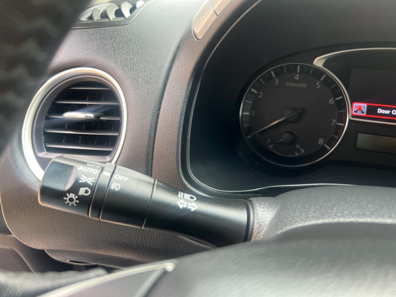 Nissan Pathfinder 4WD 4dr Platinum 2015