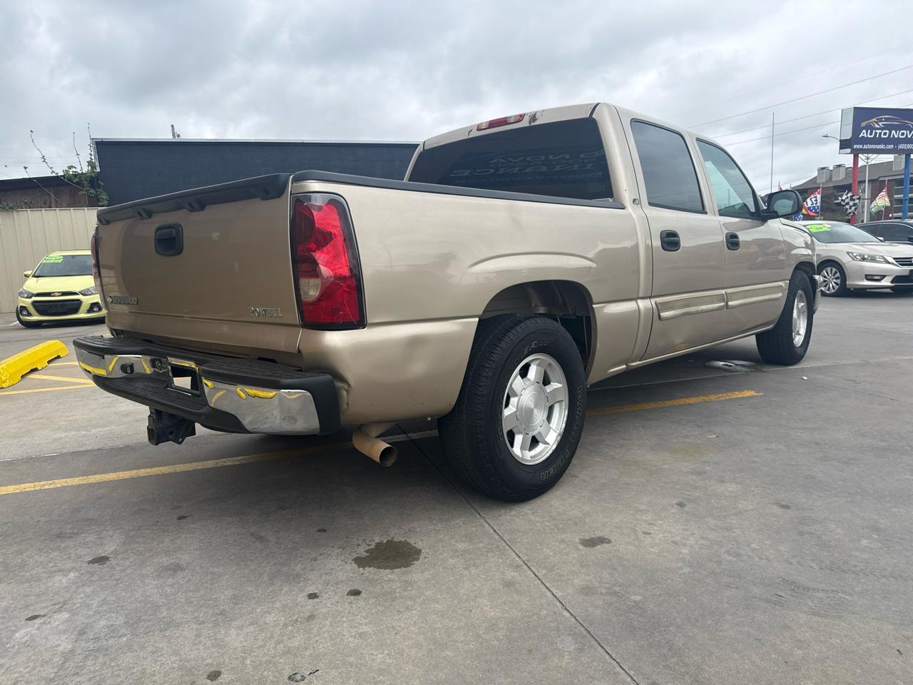Chevrolet Silverado 1500 Crew Cab 143.5" WB 2WD LT2 2006